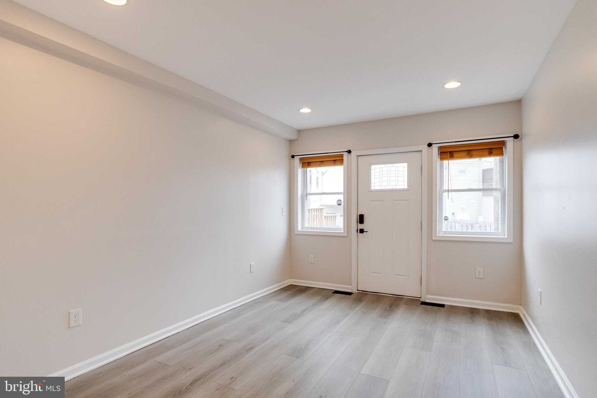 WASHINGTON VILLAGE - Residential