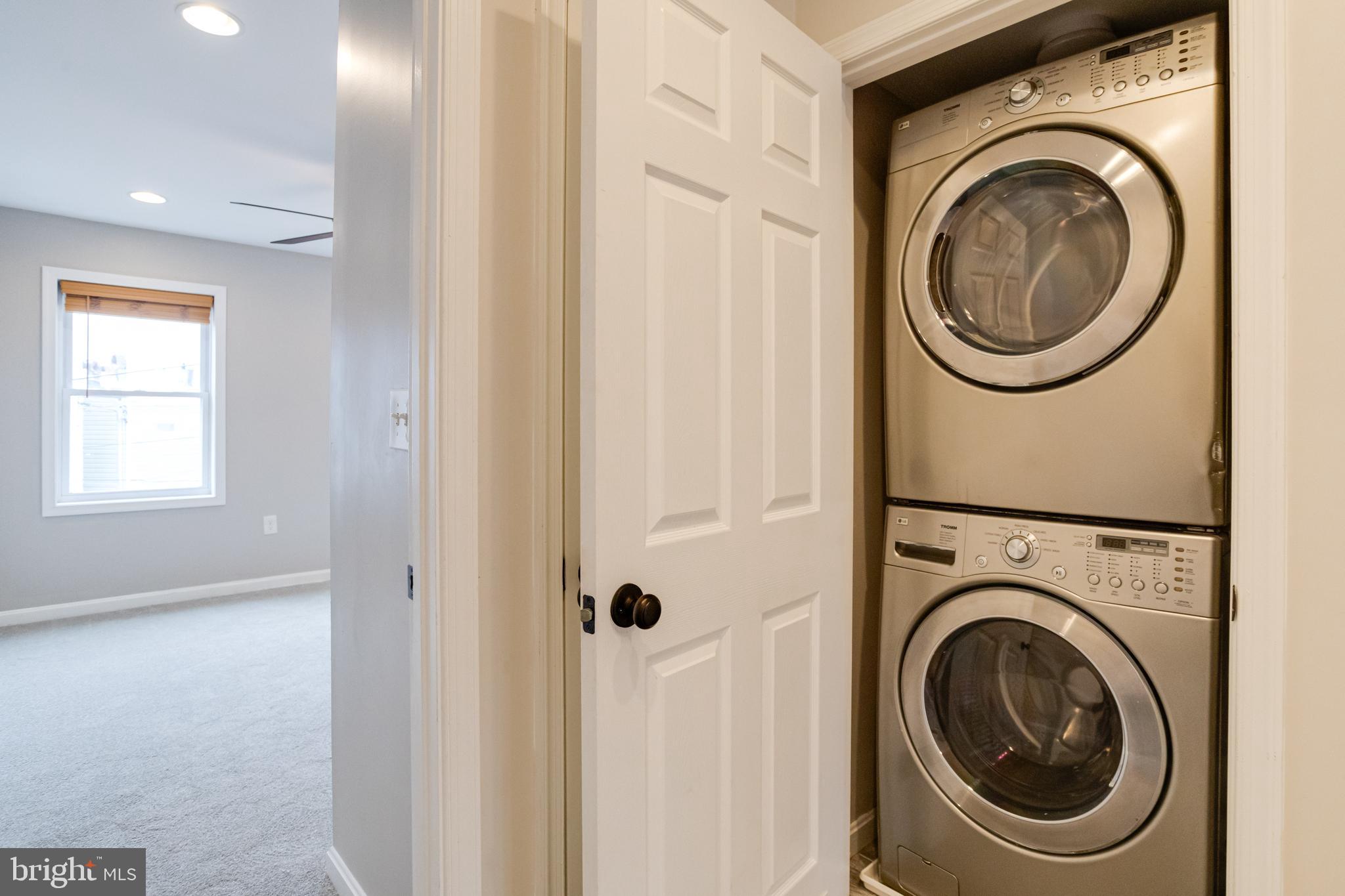 WASHINGTON VILLAGE - Residential