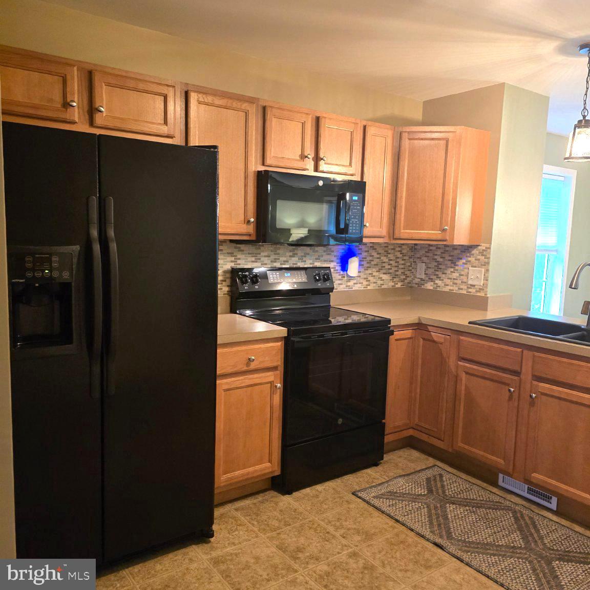 704 WINDING LANE
