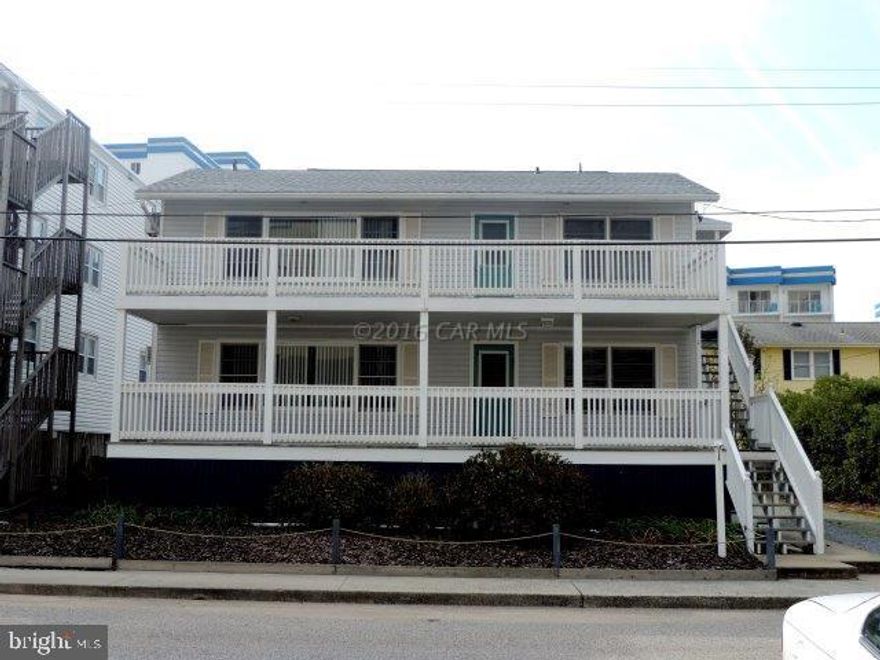 Very Clean 3 Unit Bulding: 2) 3 Bedroom 1 1.5 Bath Units with Large Front Balconies. First Floor Owners Eff Unit. 6 Parking Spaces Behind Building. Updated Roof 2012. Washer/dryer in Utility Room on First Floor.Gross Rental income thru Cb Vacations 2016 #1 12,900. #2 $11,275