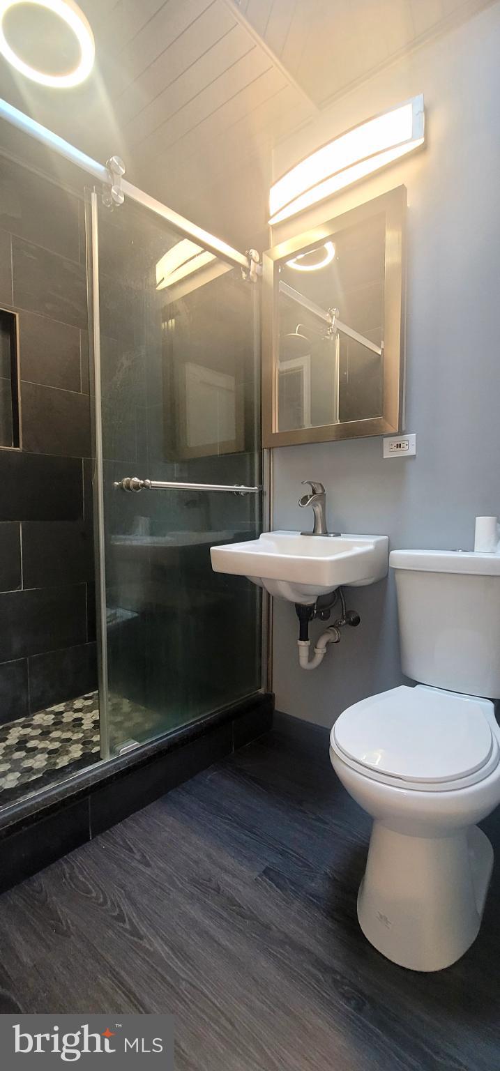 CEDARBROOK - Residential Lease