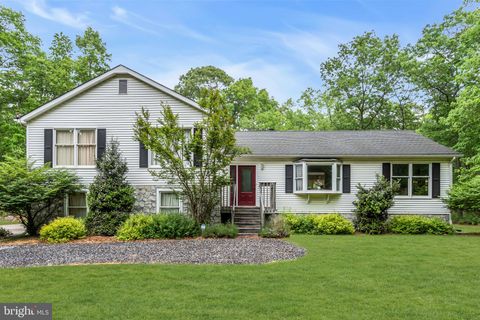 545 E JIMMIE LEEDS ROAD GALLOWAY NJ 08205