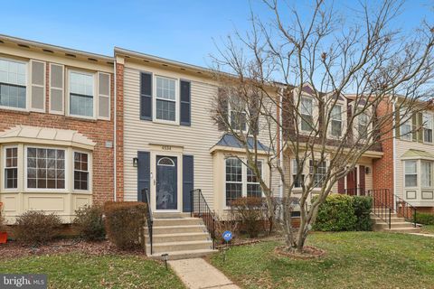 Photo of 4534 Shoal Creek Court, ALEXANDRIA, VA 22312 (MLS # VAFX2294126)