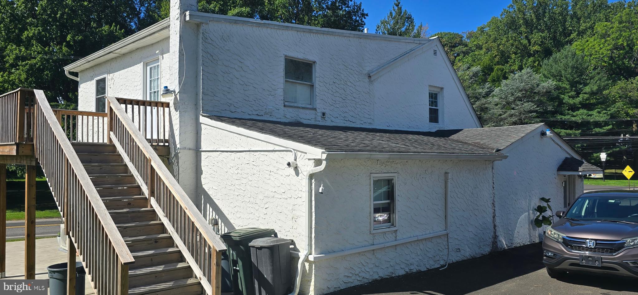 OAKFORD - Residential Lease