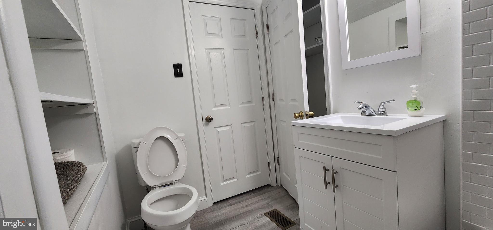 OAKFORD - Residential Lease