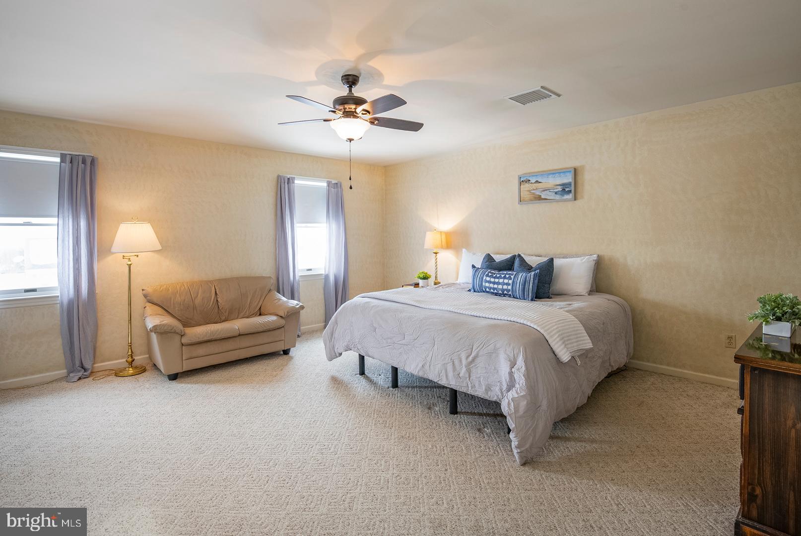 OAK TERRACE - Residential