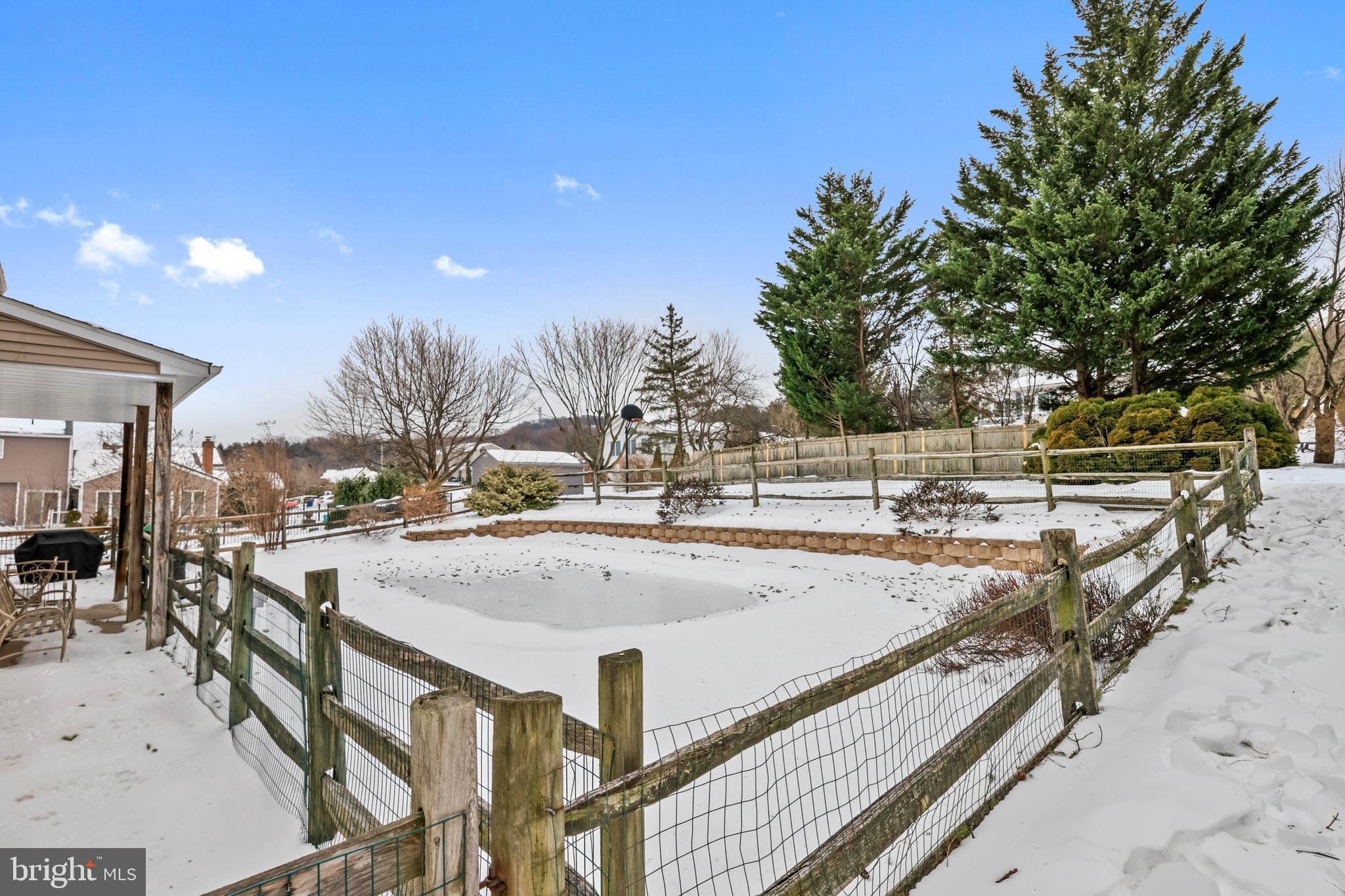 OAK TERRACE - Residential