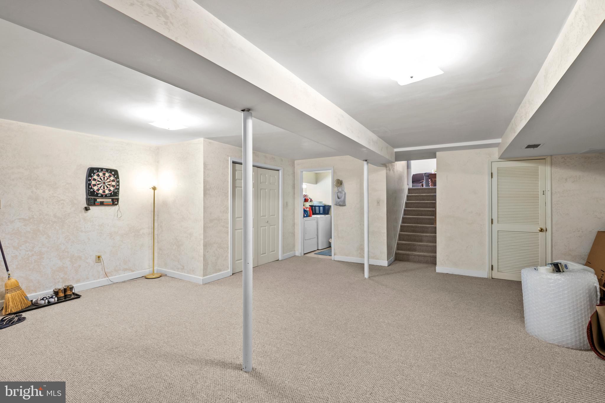 OAK TERRACE - Residential