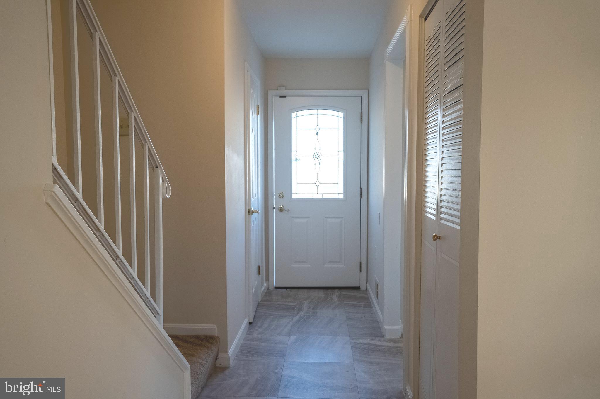 LAKE RIDGE - Residential Lease