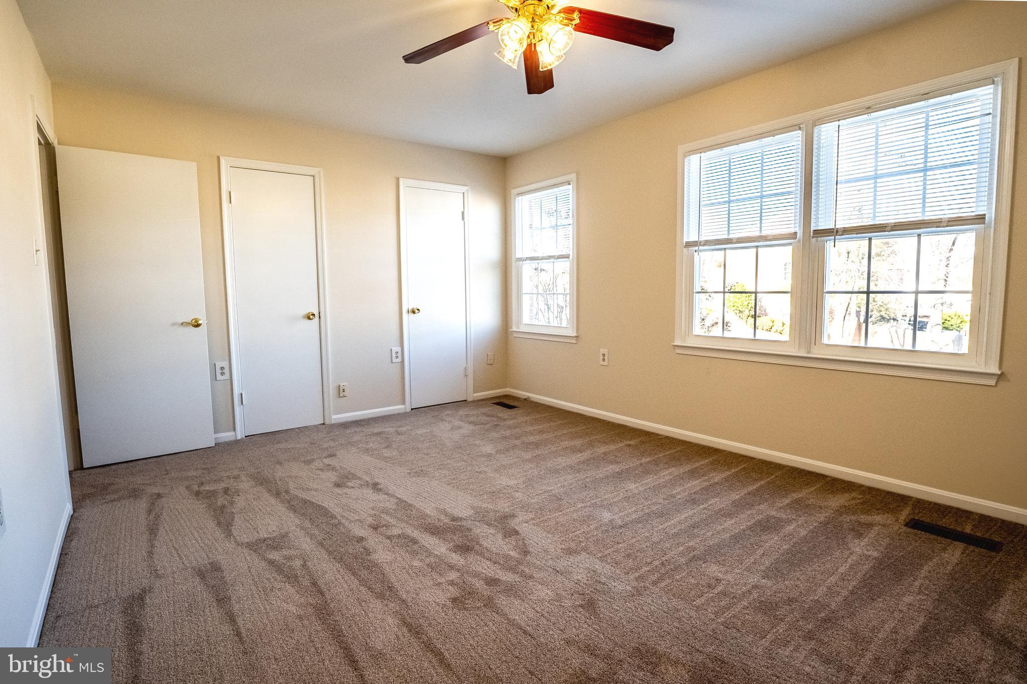 LAKE RIDGE - Residential Lease