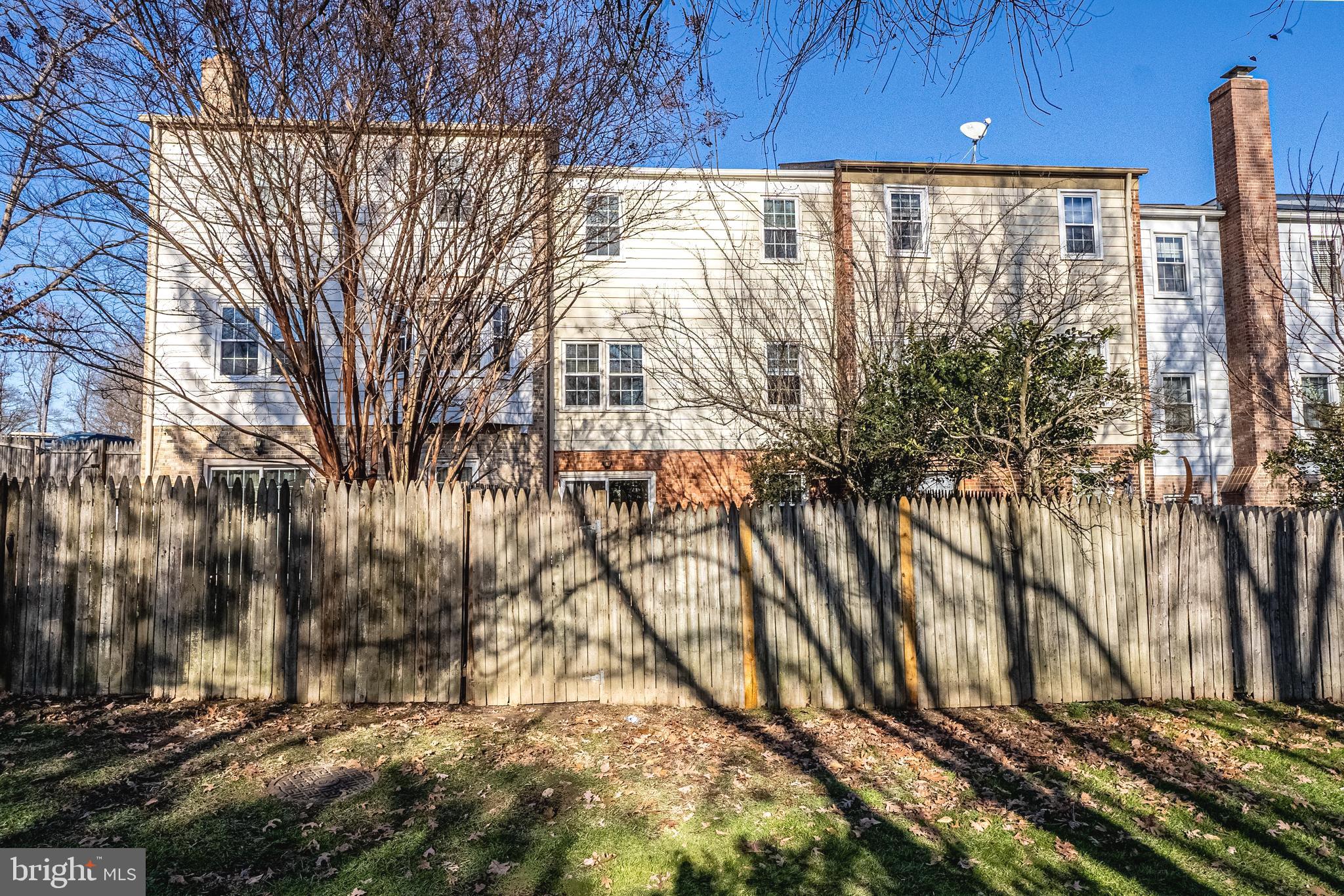 LAKE RIDGE - Residential Lease