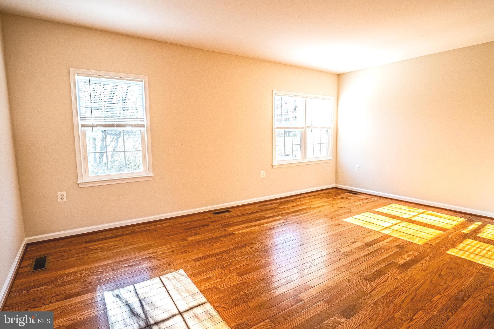 LAKE RIDGE - Residential Lease