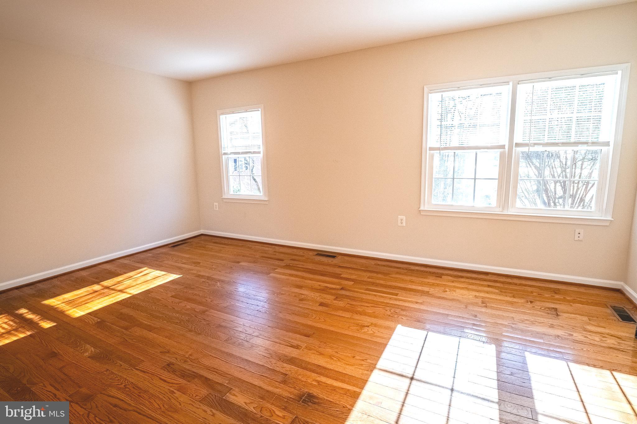 LAKE RIDGE - Residential Lease