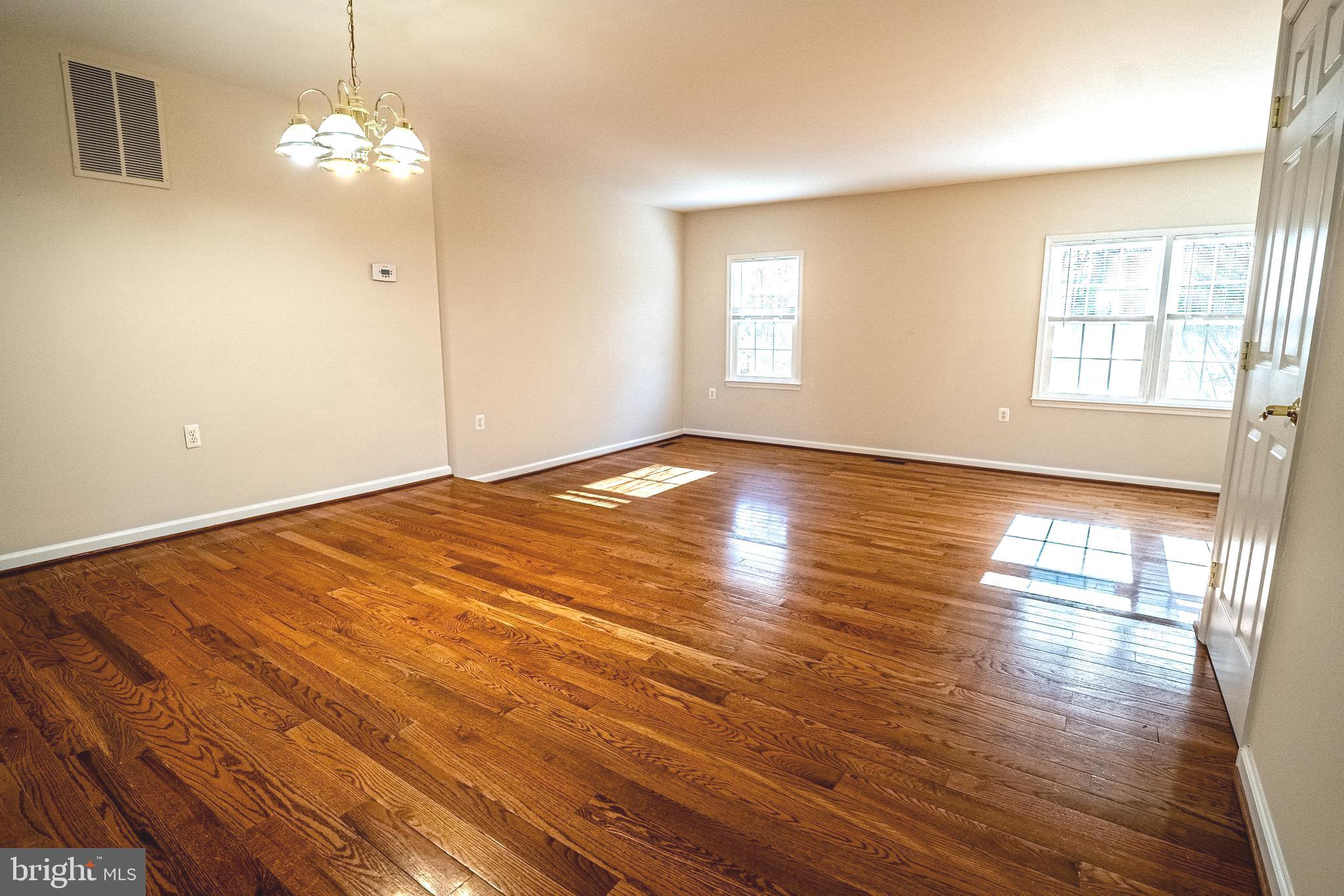 LAKE RIDGE - Residential Lease