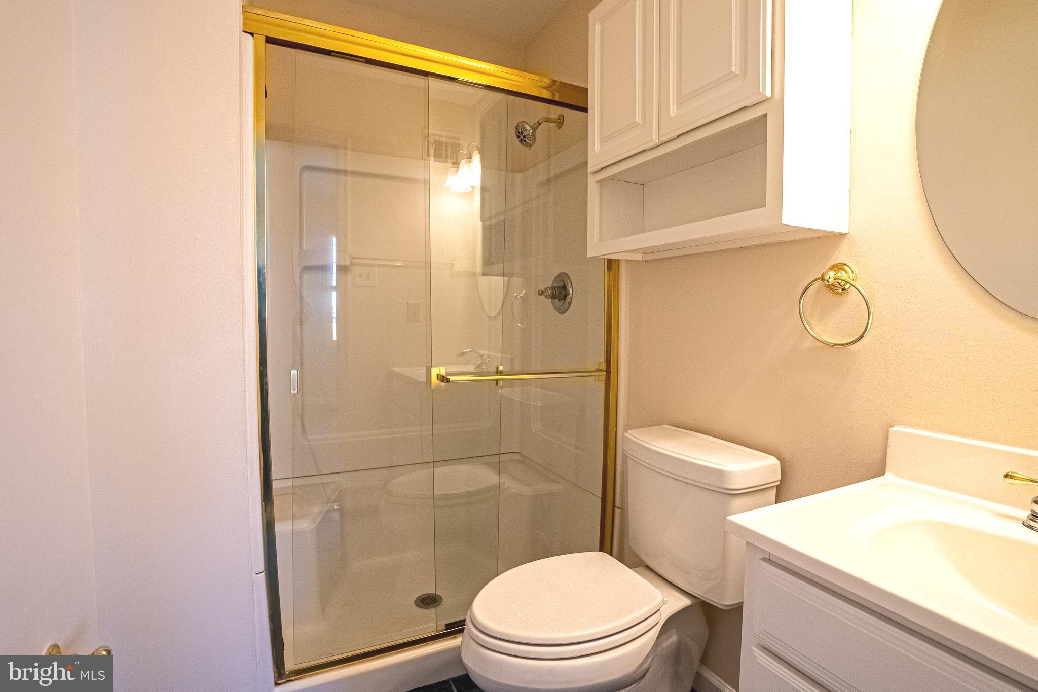 LAKE RIDGE - Residential Lease