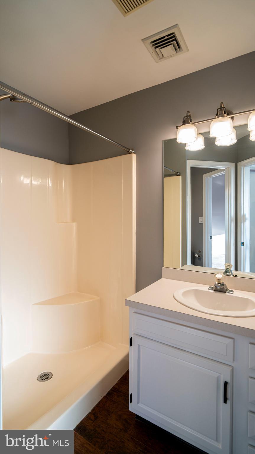 HIGH POINTE - Residential