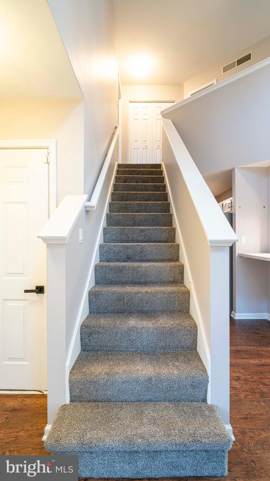 HIGH POINTE - Residential