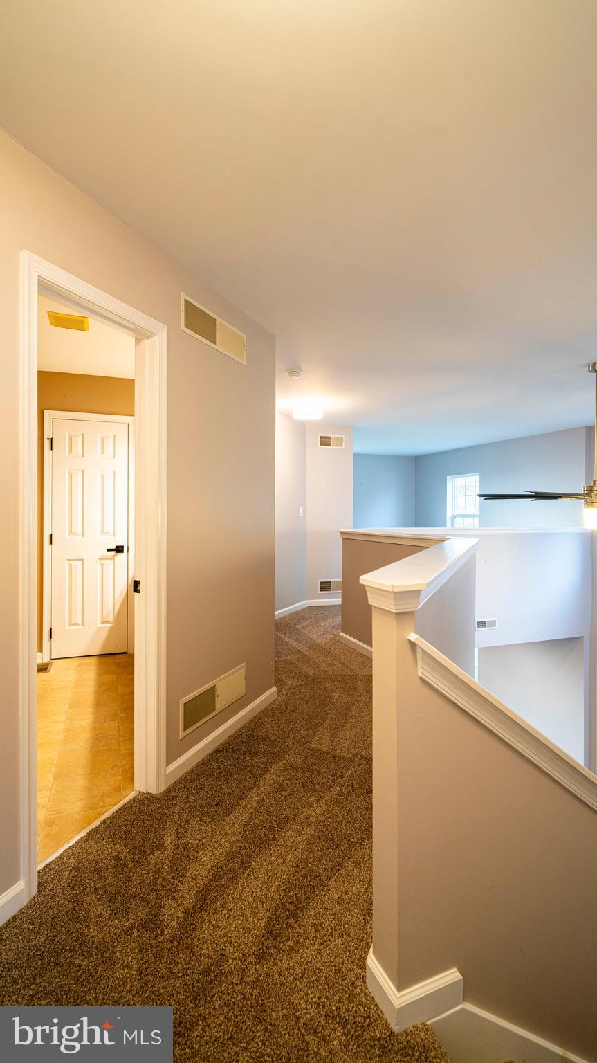 HIGH POINTE - Residential