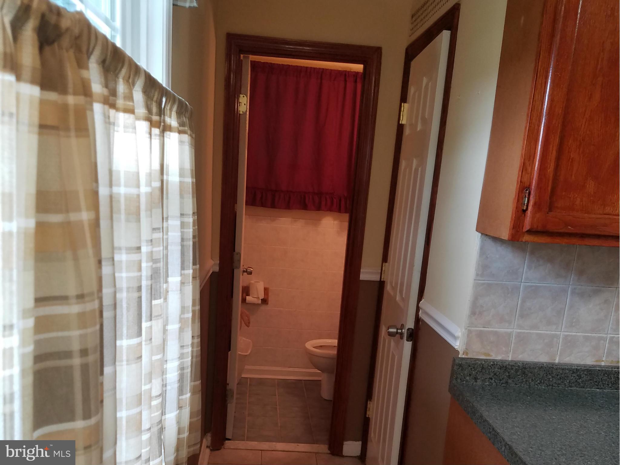 BREN MAR PARK - Residential Lease