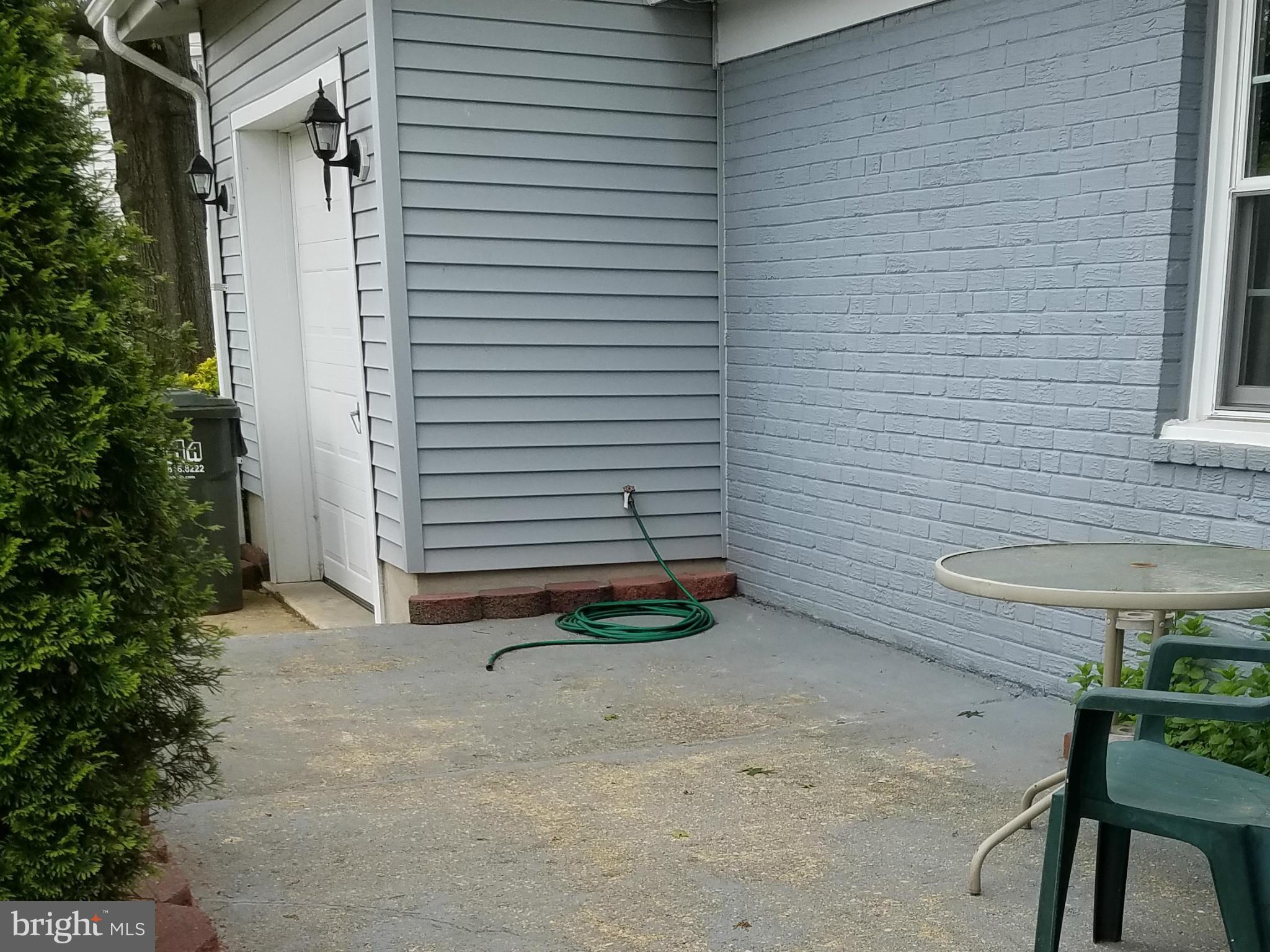 BREN MAR PARK - Residential Lease