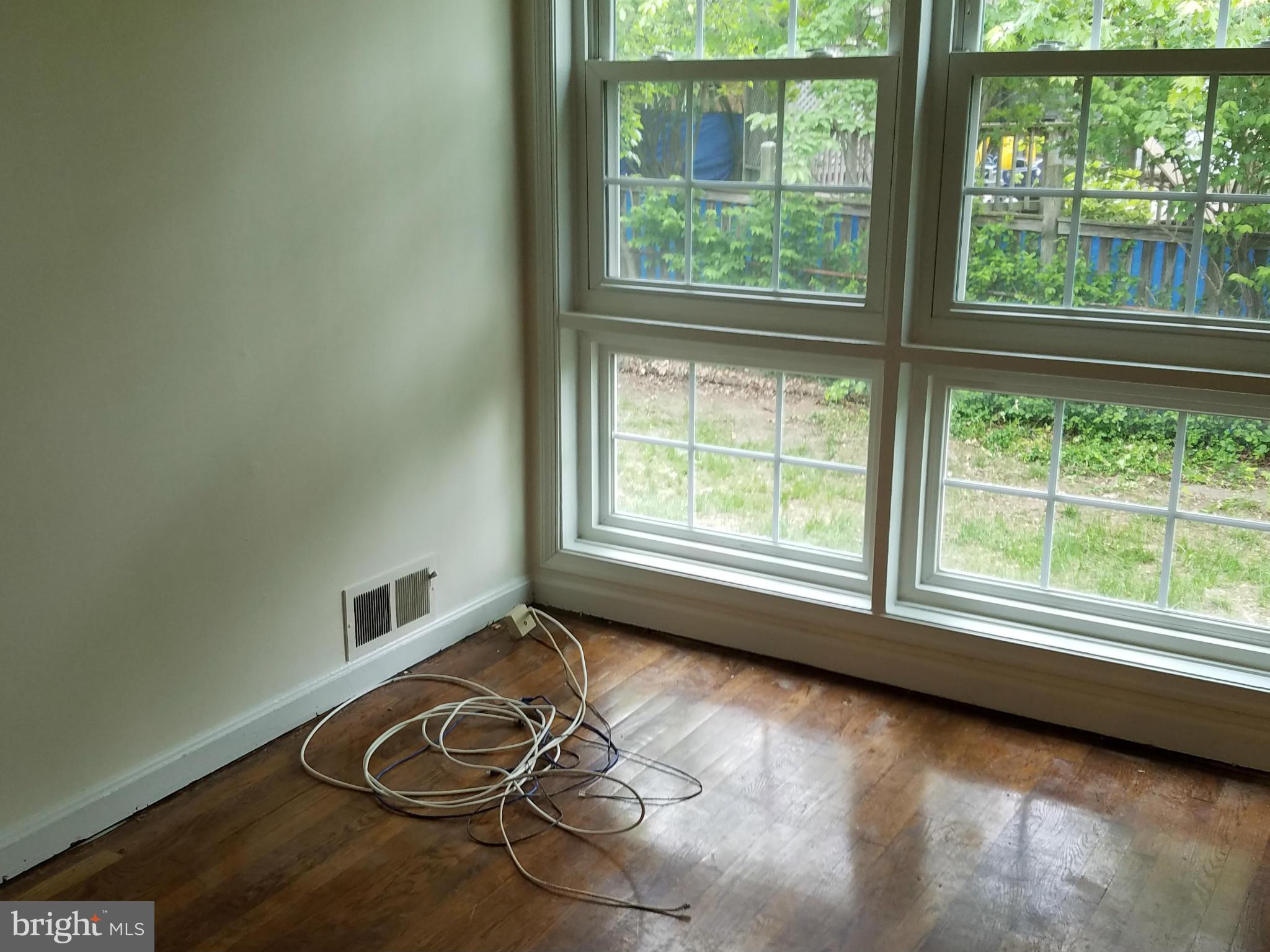 BREN MAR PARK - Residential Lease