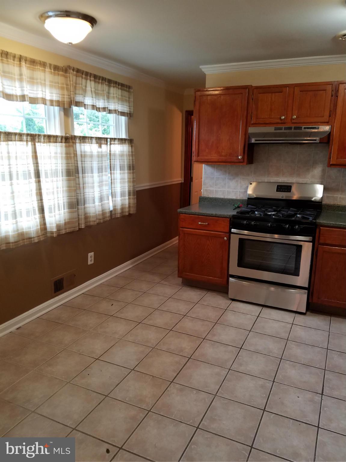 BREN MAR PARK - Residential Lease