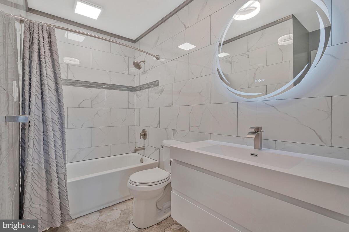 CEDAR COVE - Residential