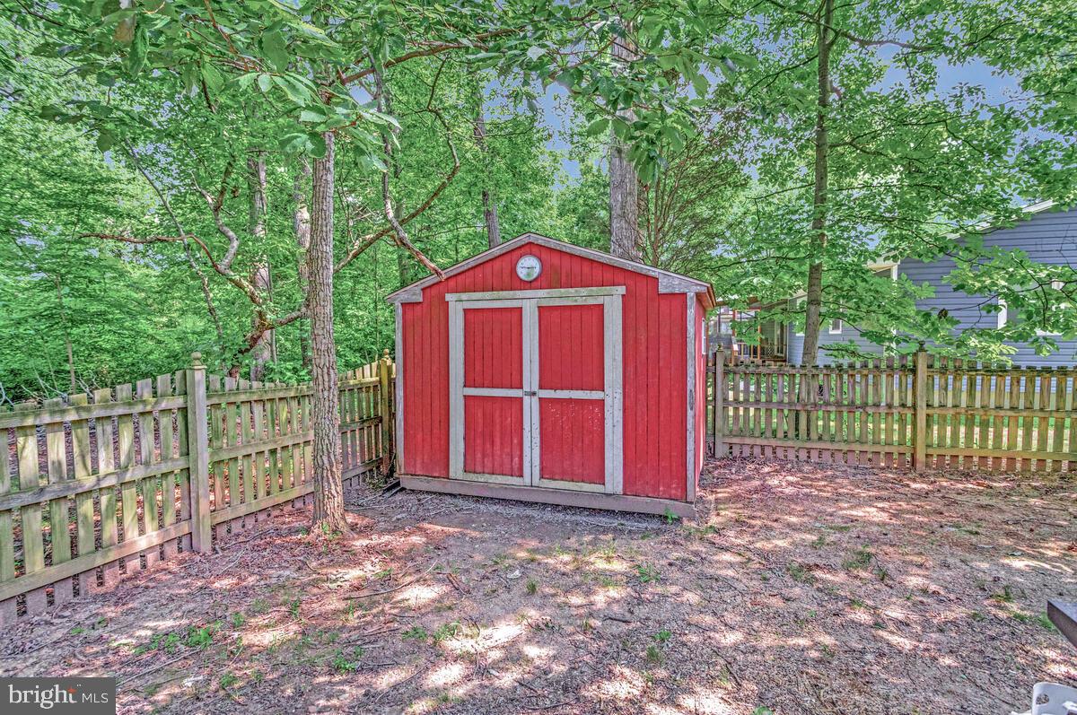 CEDAR COVE - Residential