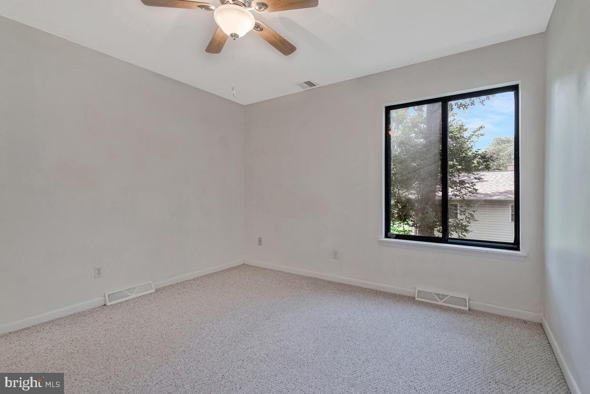 CEDAR COVE - Residential