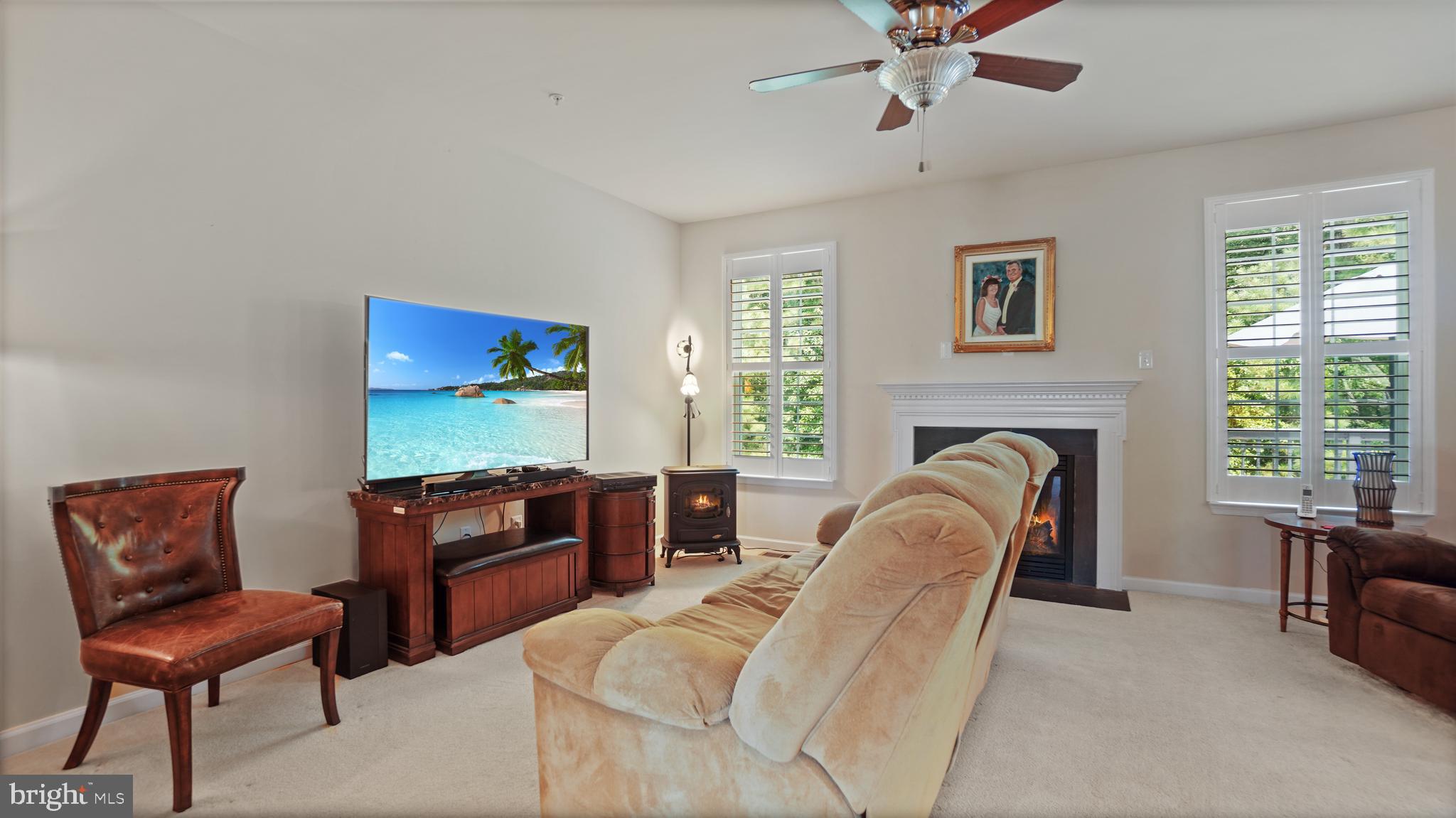 LAKELANDS AT EASTON - Residential