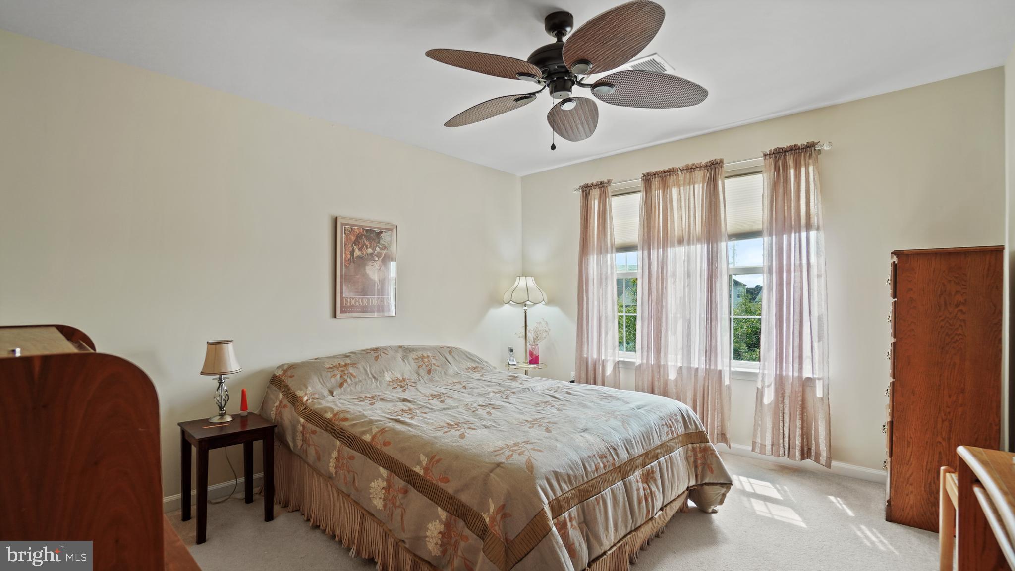 LAKELANDS AT EASTON - Residential