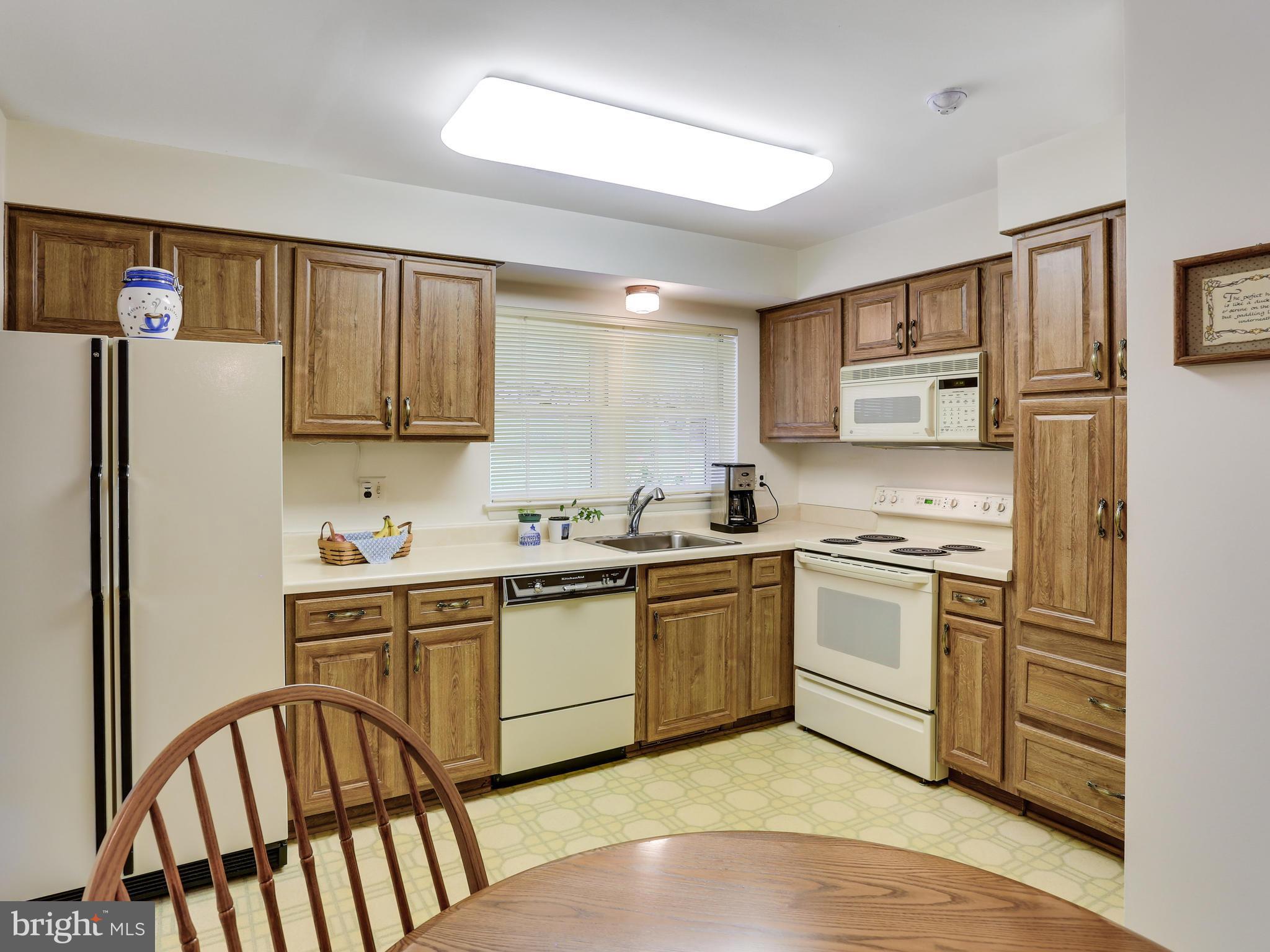 RIVERCREST - Residential