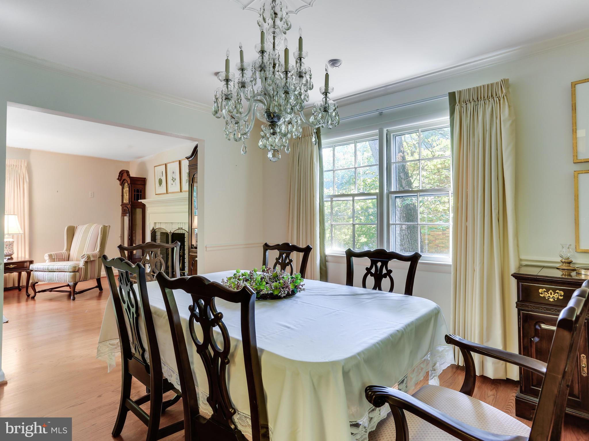 RIVERCREST - Residential