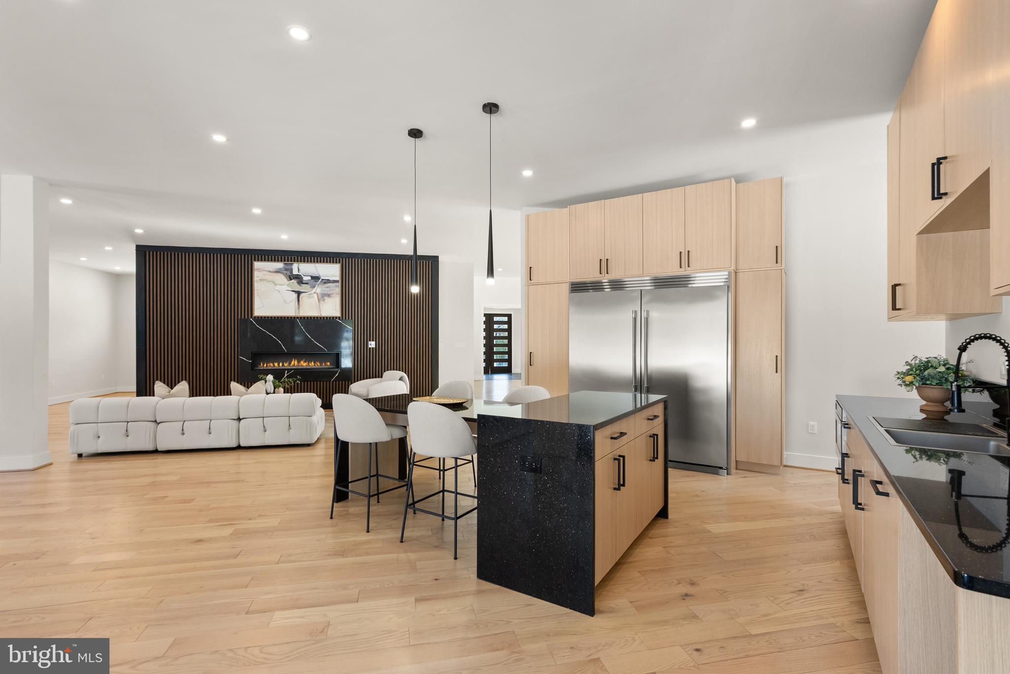 CENTREVILLE FARMS - Residential