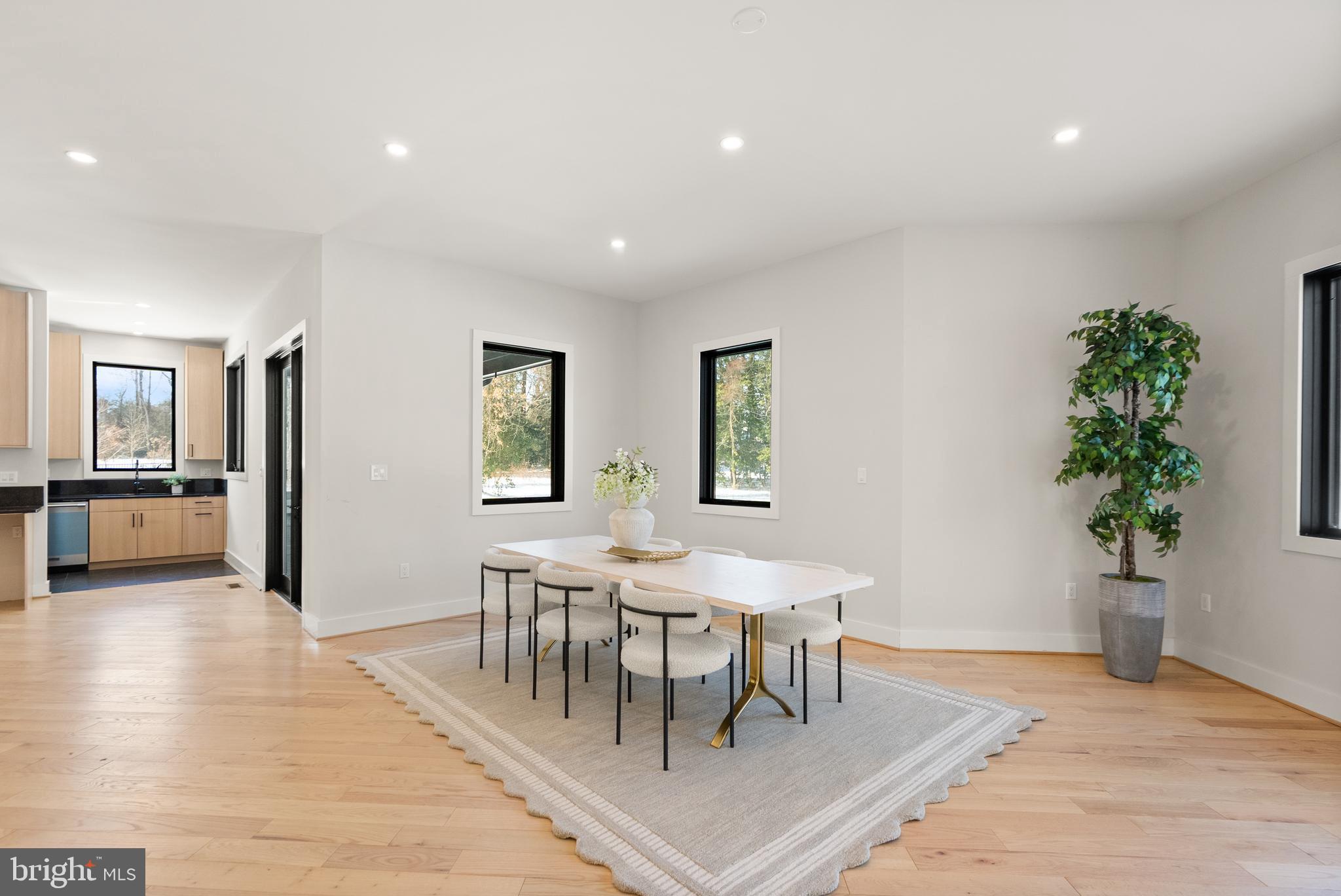 CENTREVILLE FARMS - Residential