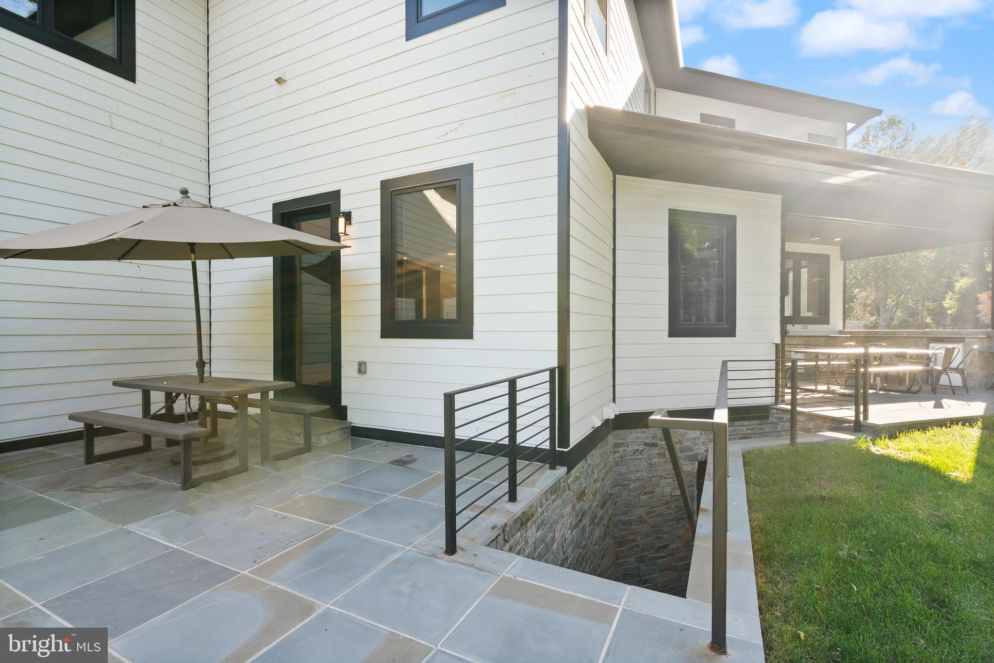 CENTREVILLE FARMS - Residential