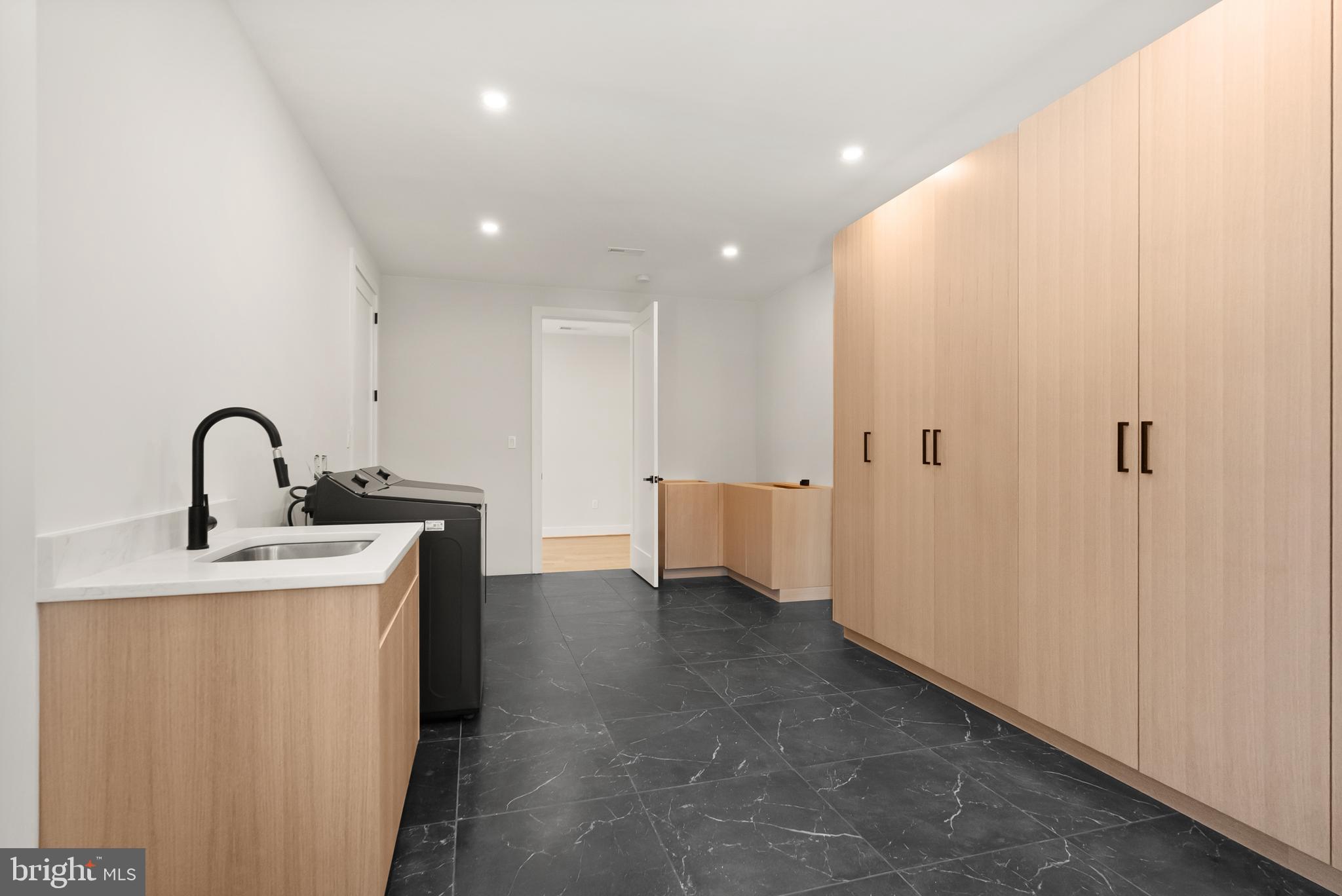 CENTREVILLE FARMS - Residential