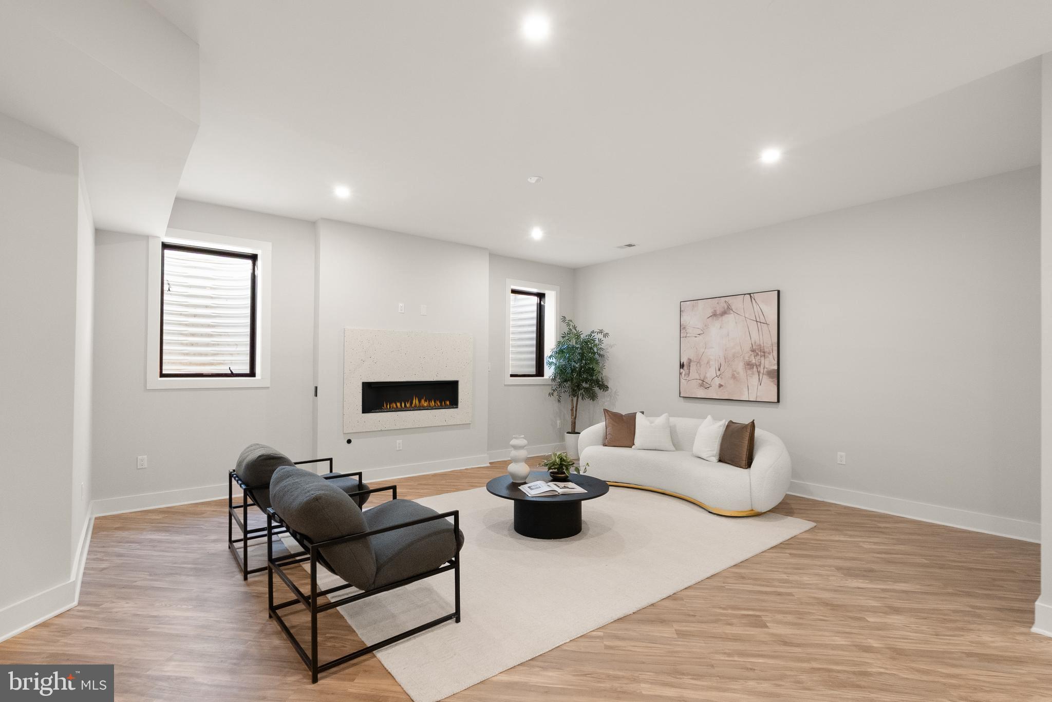 CENTREVILLE FARMS - Residential