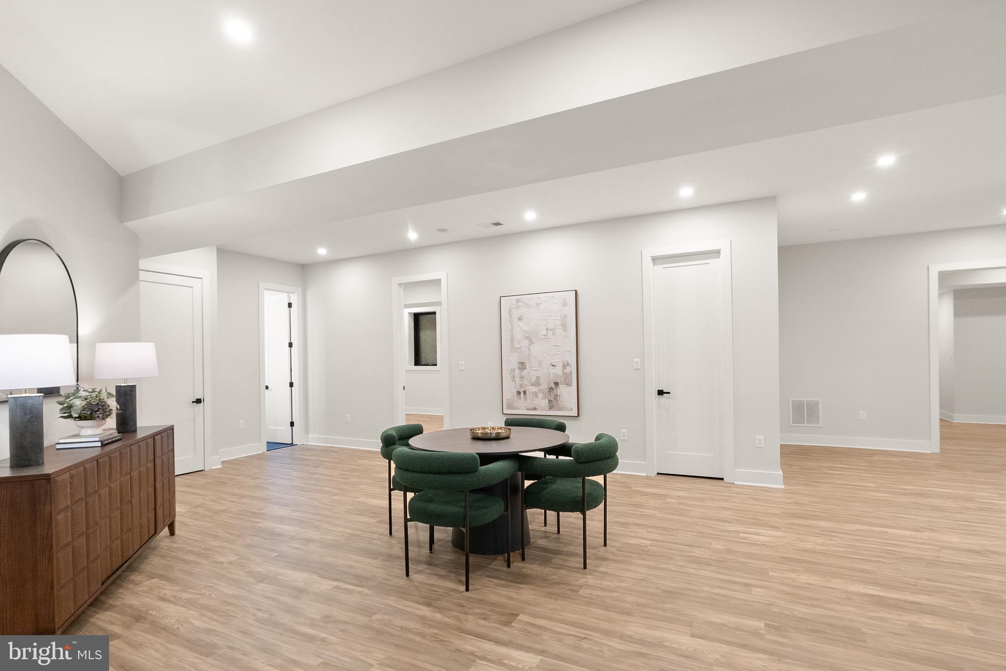 CENTREVILLE FARMS - Residential