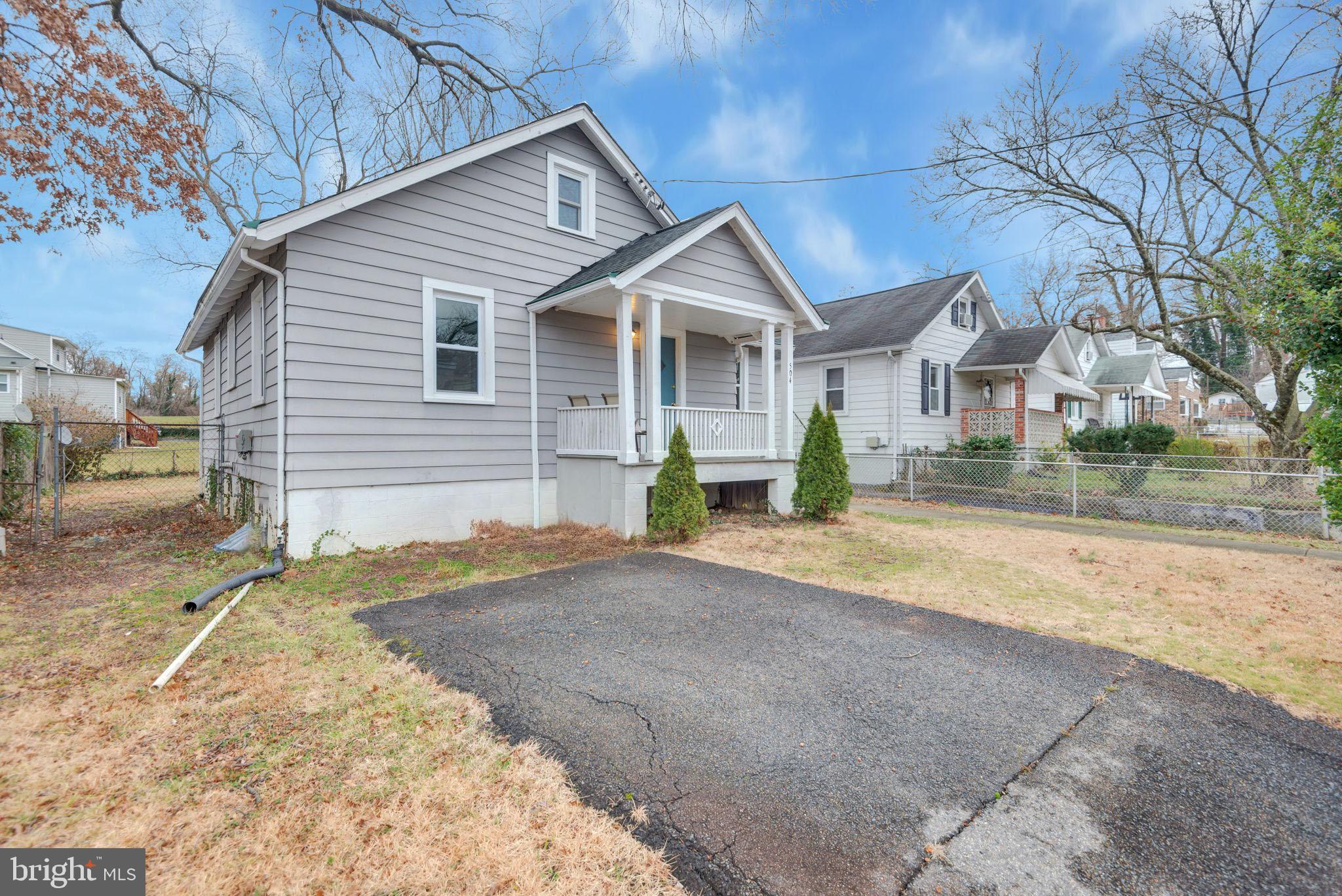 CAPITOL HEIGHTS - Residential