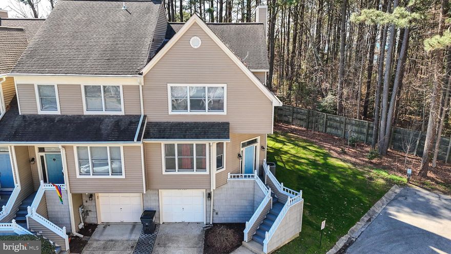 Experience the serene lifestyle of Breton Bay, where charm and convenience come together! Just steps away from the Breton Bay Country Club—offering pool, tennis, and golf amenities—and a short drive to the historic downtown Leonardtown for dining, shopping, and local events, this townhome is your ideal retreat.
This captivating 3-level, three-bedroom, 3.5-bath townhome features vinyl flooring throughout the main level. The bright living and dining areas flow together, complemented by a stylish kitchen outfitted with modern stainless steel appliances. Gather around the cozy gas-burning fireplace that adds a warm touch to the living space.
Retreat to the master suite, which includes a soaking tub, a spacious double vanity, and a separate shower—providing the perfect escape after a long day.
The lower level boasts an additional bedroom and a full bathroom, making it perfect for guests or extended family. Step outside to enjoy the outdoor patio, a wonderful space for hosting gatherings or simply relaxing in the fresh air.