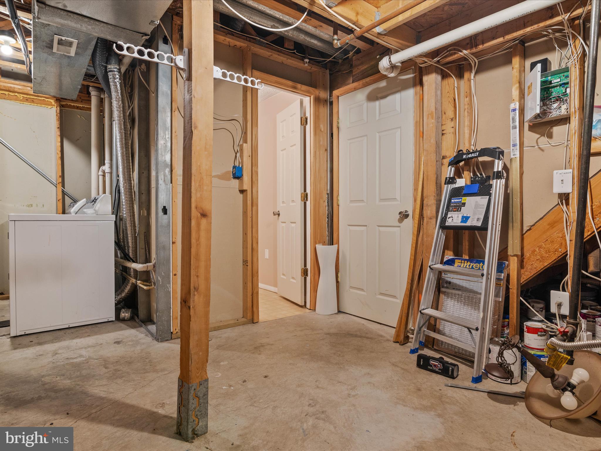 SEVEN OAKS - Residential