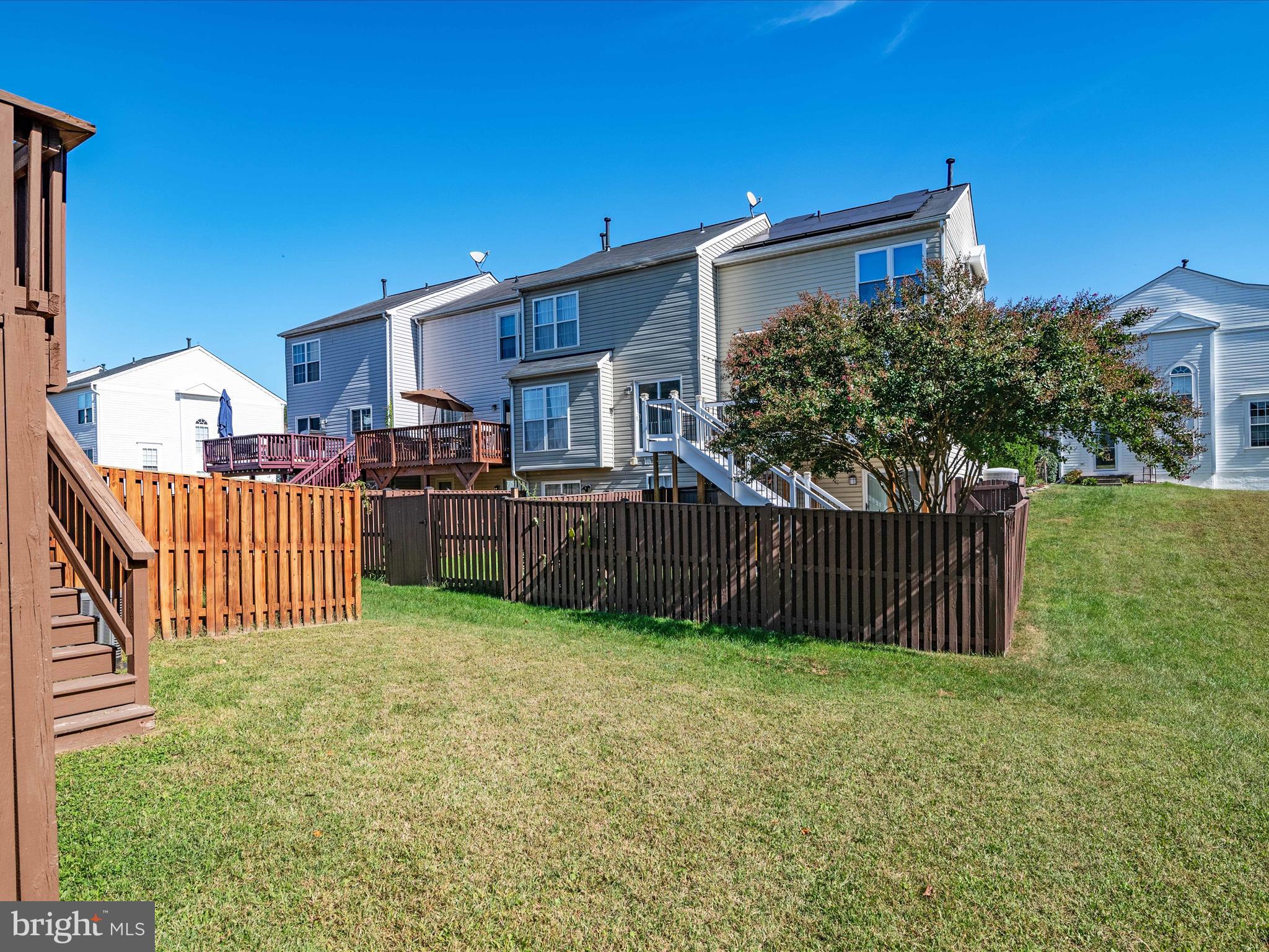 SEVEN OAKS - Residential