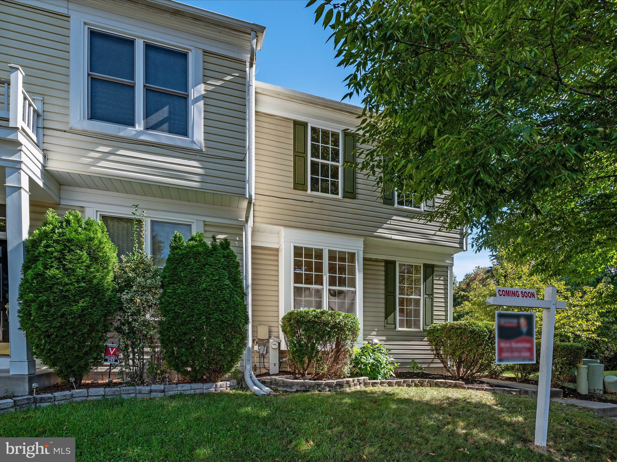 SEVEN OAKS - Residential