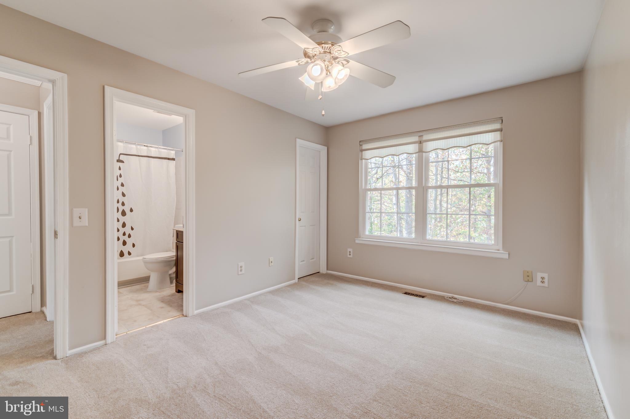 BURKE CENTRE - Residential Lease