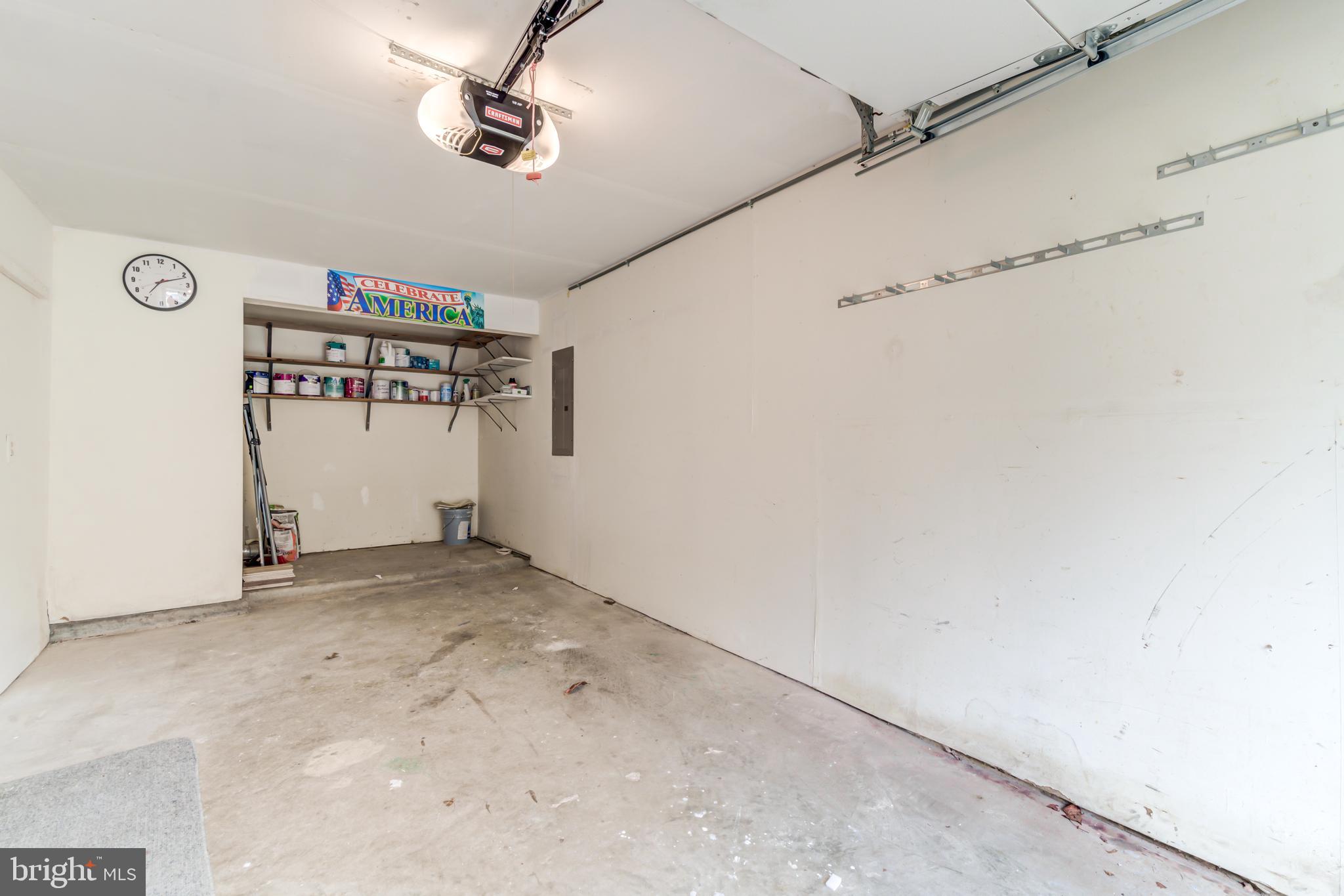 BURKE CENTRE - Residential Lease