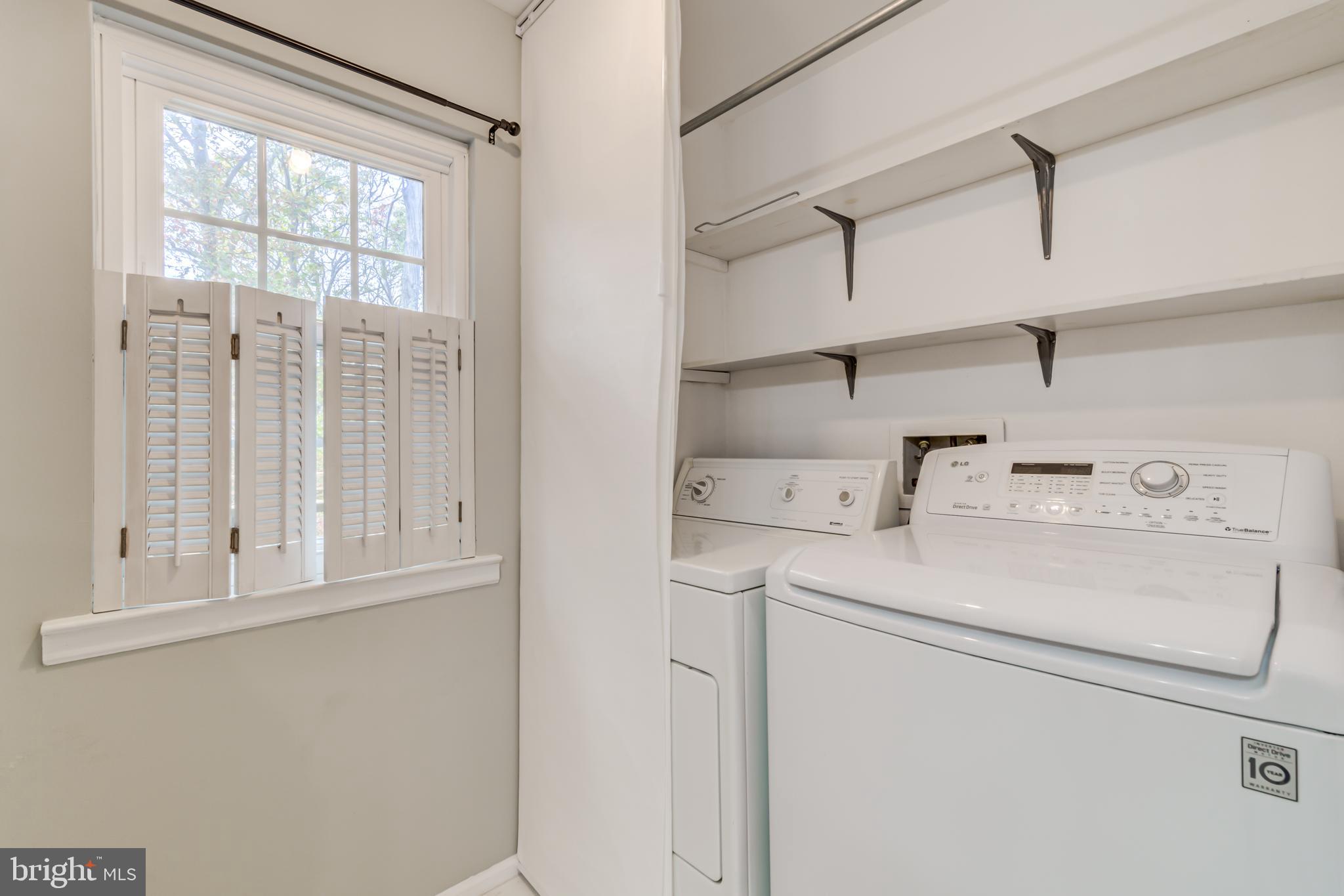 BURKE CENTRE - Residential Lease