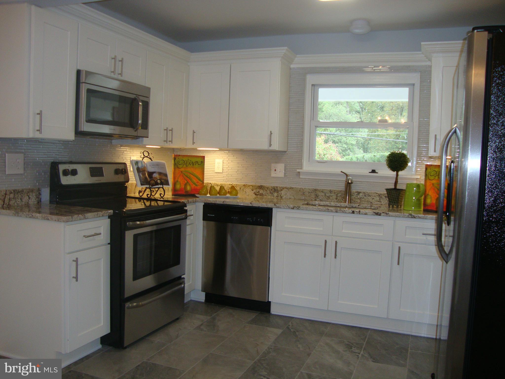 FORT WASHINGTON ESTATES - Residential