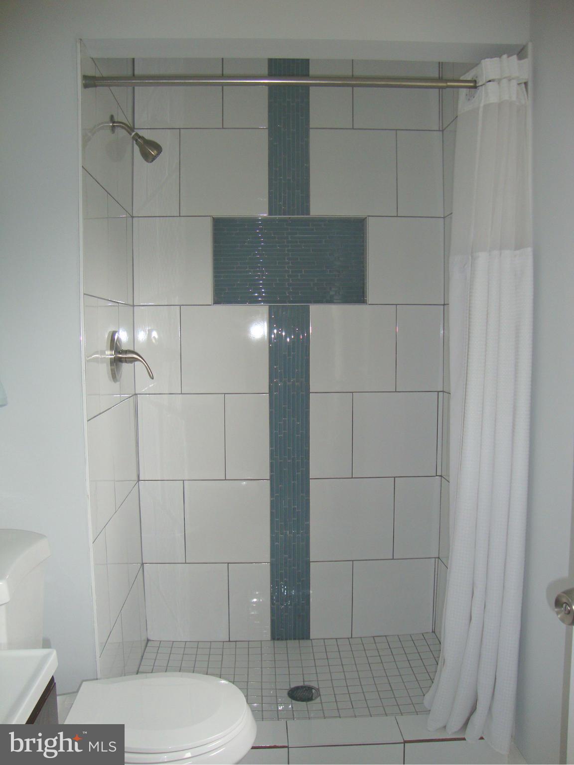 FORT WASHINGTON ESTATES - Residential