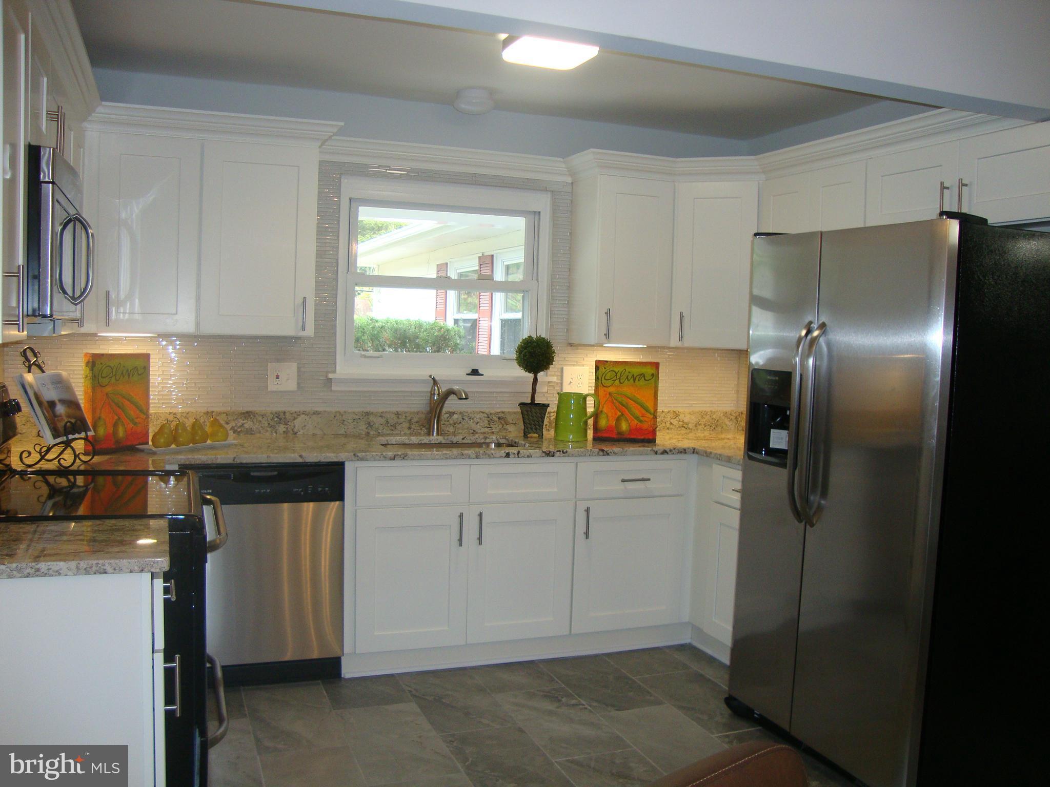 FORT WASHINGTON ESTATES - Residential